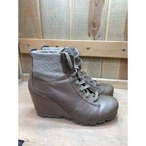 Merrell Womens Wedge Ankle Boots Size 8 Khaki Gray Leather & Suede